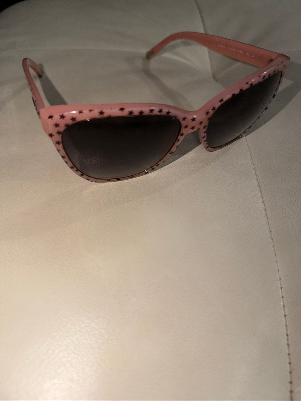 Authentic Dolce & Gabbana Pink Star Pattern Cat-Eye Sunglasses - Picture 4 of 8